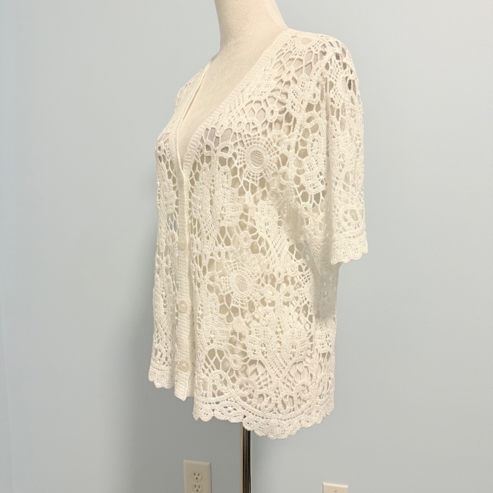 Chicos 2 Crochet Lace Alabaster Cardigan Sweater Size 12 - Picture 3 of 9